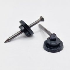 Kalený hřeb s podložkou pro nopové fólie