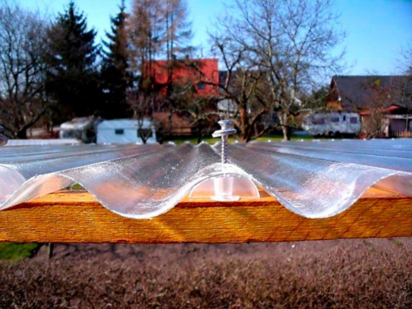 Distanční podložka (vlna) - Varianta: balení 100 ks, Rozměr: 41 x 25 x 17,5 mm