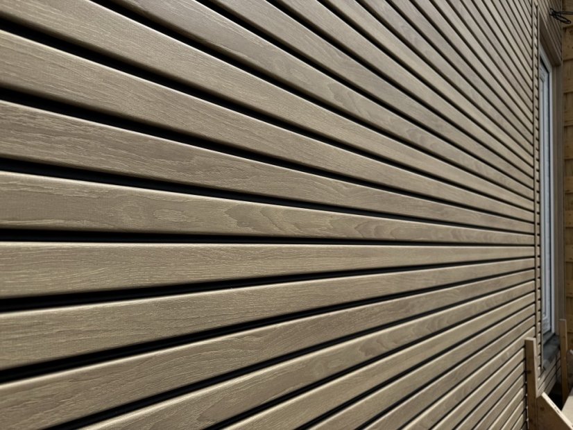 Fasádní obklad - WOOD SIDING SVP-B6 FRONTO V-BLACK - 60 dub