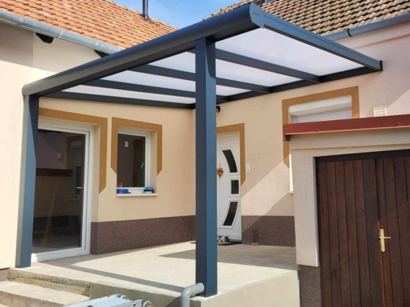 Masivní hliníková polykarbonátová pergola MB Line - krémová bílá - Rozměr: 406 x 200 cm