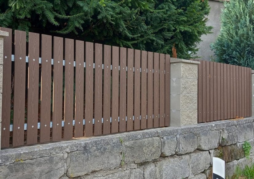 Plotové prkno WPC 3D oboustranný dřevodekor - oak brown - Varianta: rovná, Rozměr: 71 x 11 x 1500 mm