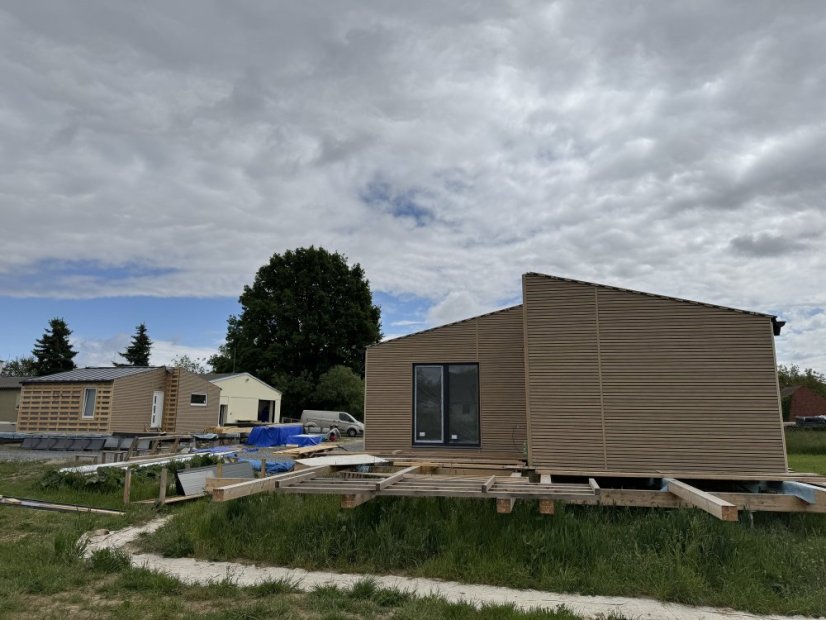 Fasádní obklad - WOOD SIDING SVP-B6 FRONTO V-BLACK - 60 dub