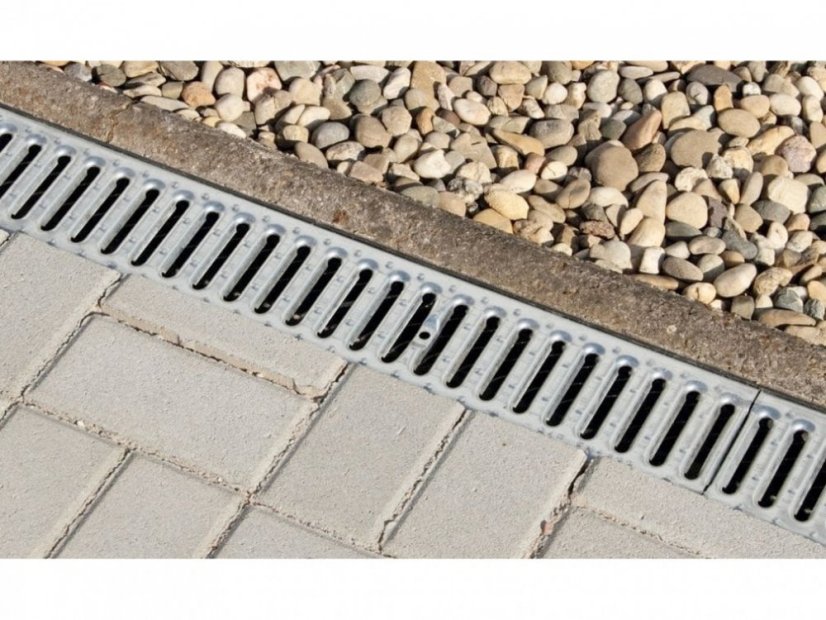 Plastový odtokový žlab A15 s pozinkovanou mříží - Rozměr: 1000 x 120 x 85 mm