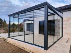 Masivní hliníková polykarbonátová pergola MB Line - černá