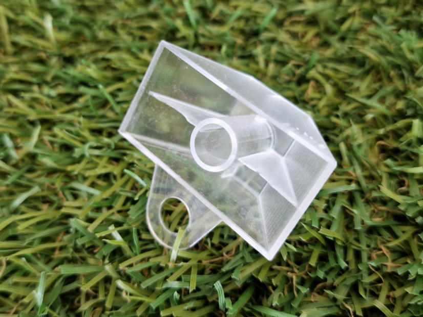 Distanční podložka (trapéz)