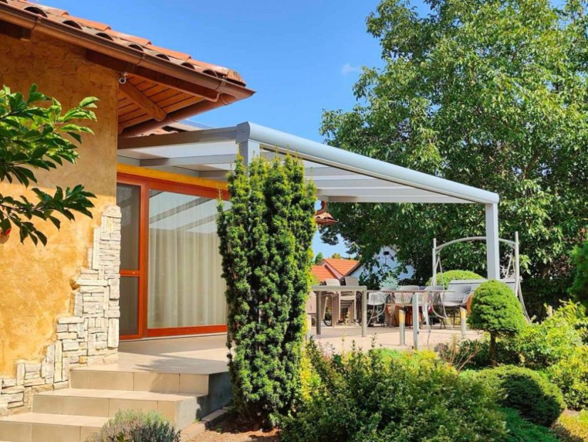 Masivní hliníková polykarbonátová pergola MB Line - krémová bílá - Rozměr: 406 x 200 cm