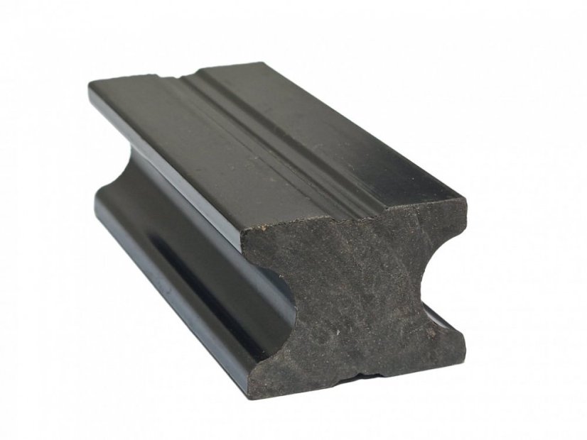 Podkladní hranol z WPC Technodeck Strong - plný - Rozměr: 40 x 30 x 2200 mm