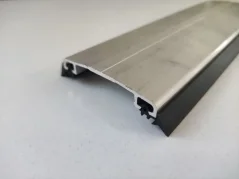 Těsnění ke krycímu profilu