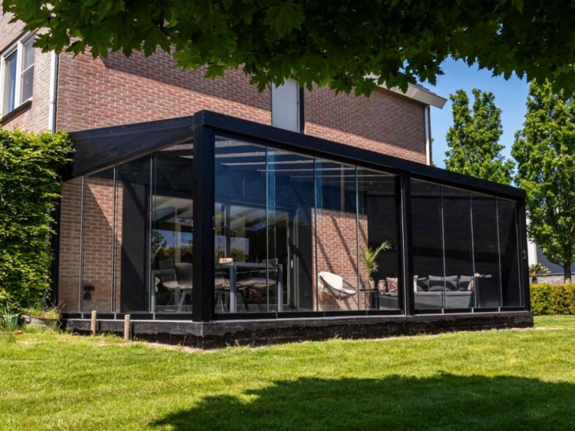Masivní hliníková skleněná pergola MB Line - Rozměr: 406 x 250 cm, Barva: RAL 9001 krémová bílá